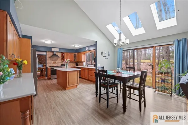 $964,900 | 176 Stonehill Road, Freehold, NJ 07728
