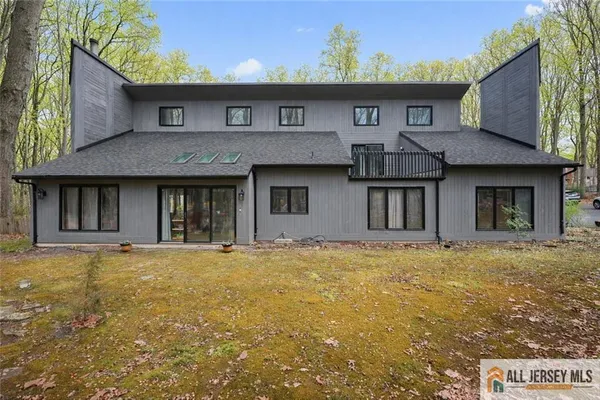 $964,900 | 176 Stonehill Road, Freehold, NJ 07728