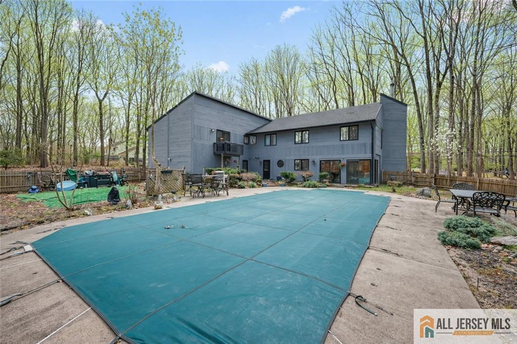 176 Stonehill Road Freehold, NJ 07728 - Photo 40 of 44