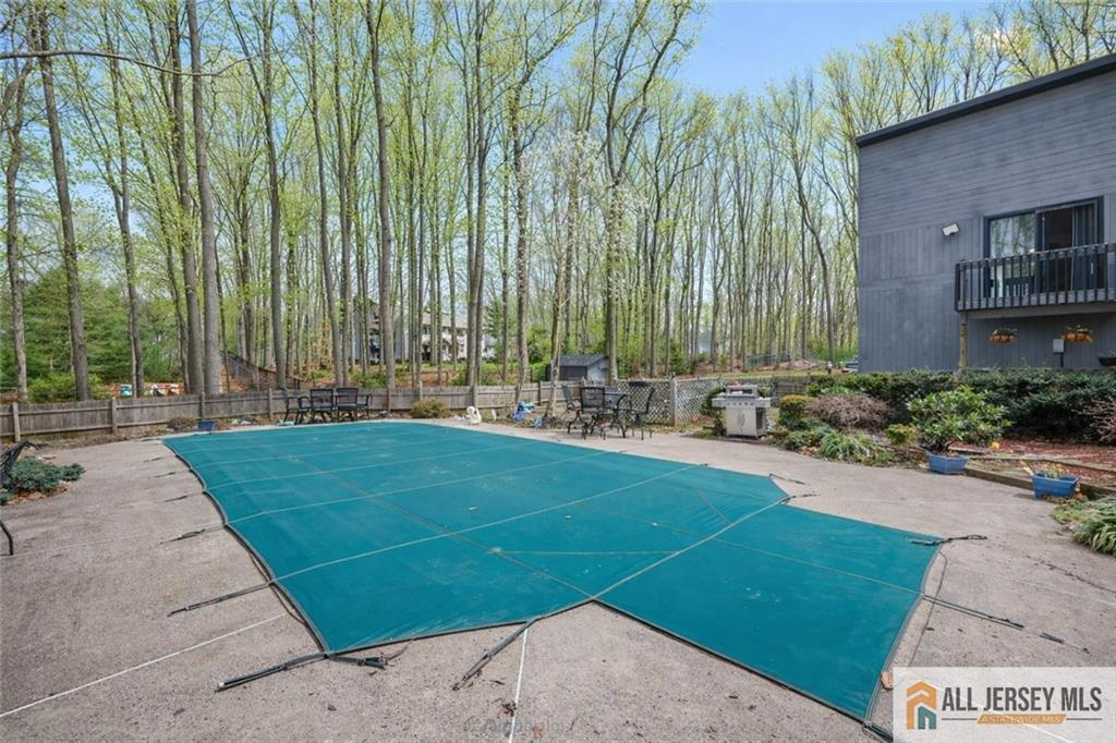 176 Stonehill Road Freehold, NJ 07728 - Photo 41 of 44