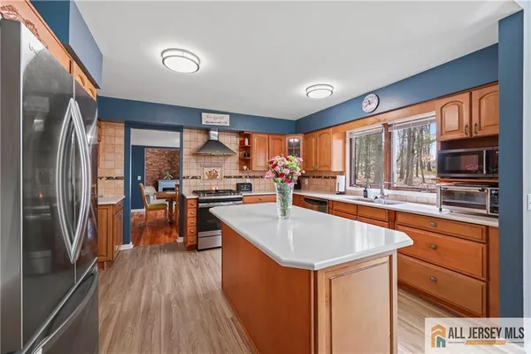 $964,900 | 176 Stonehill Road, Freehold, NJ 07728