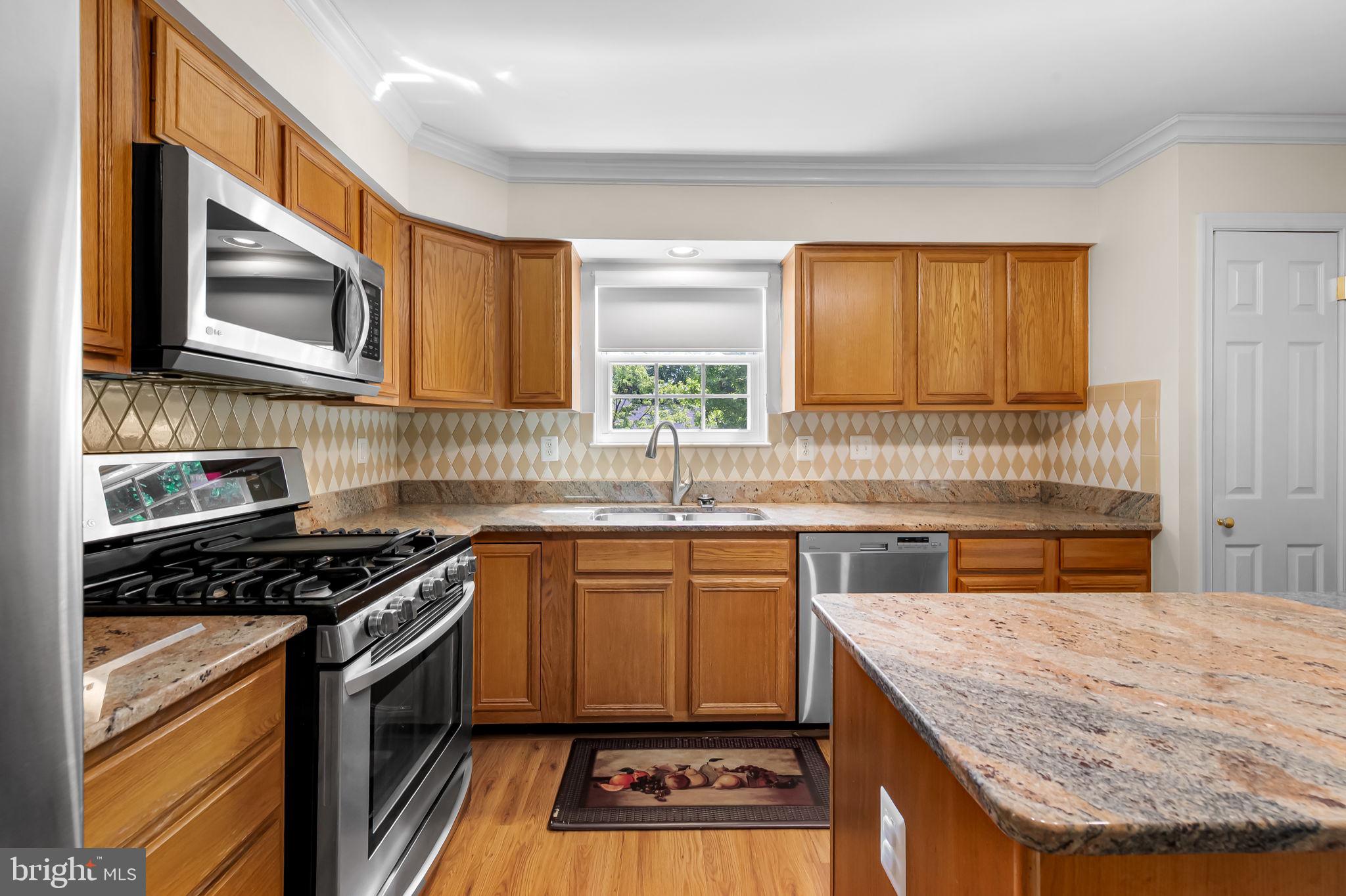 6242 Patuxent Quarter Road Hanover, MD 21076 - Photo 11 of 39