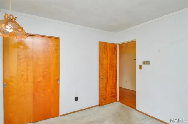 $192,920 | 59 Lake Shore Drive, Troy, IL 62294