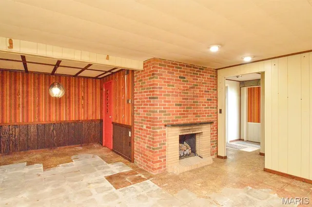 $192,920 | 59 Lake Shore Drive, Troy, IL 62294