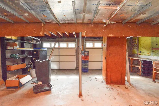 $192,920 | 59 Lake Shore Drive, Troy, IL 62294