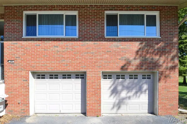 $192,920 | 59 Lake Shore Drive, Troy, IL 62294