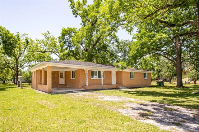 $249,900 | 201 Washington Avenue, Waycross, GA 31503