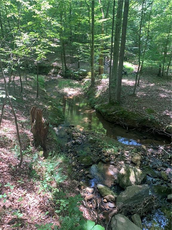 560 Woodrow Road Eden, NC 27288 - Photo 7 of 14 Gallery Image 7