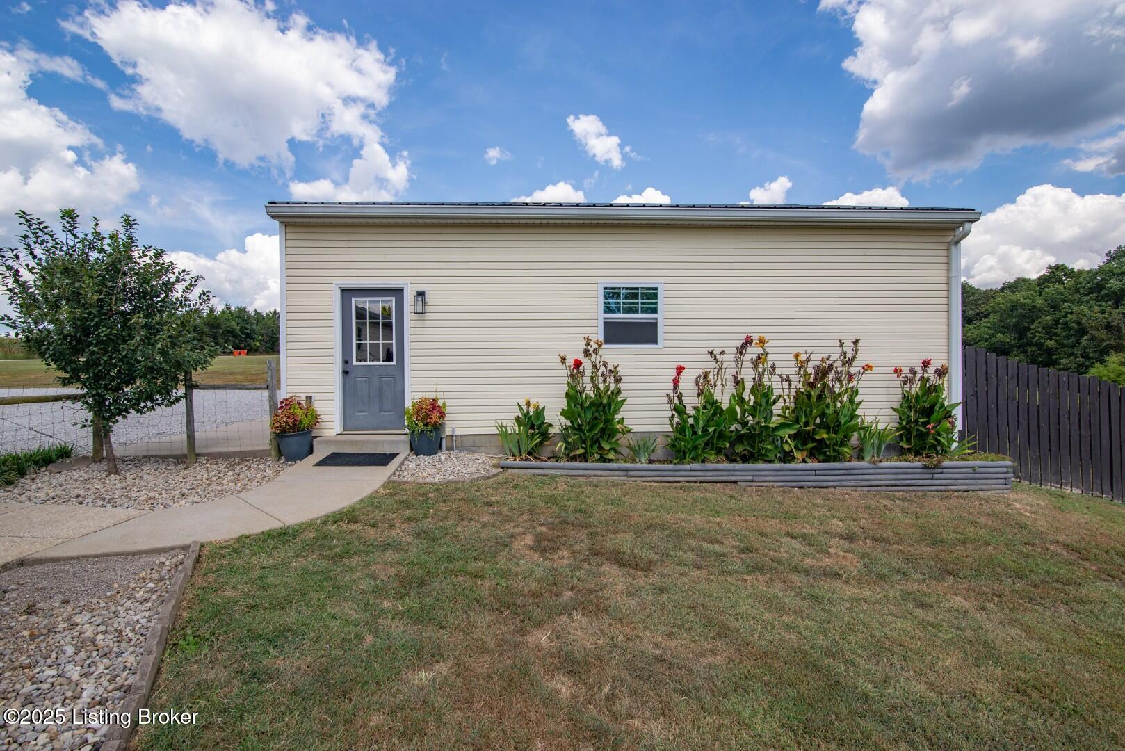 13890 Salt River Road Eastview, KY 42732 - Photo 47 of 67 13890 Salt River Rd-76