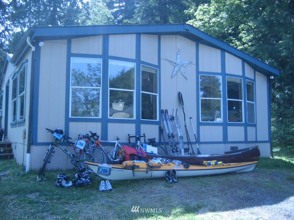 630 Chuckanut Heights Road Bellingham, WA 98229 - Photo 4 of 12
