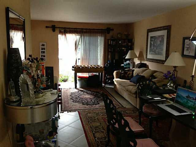 21911 Lake Forest Circle, Unit 201 Boca Raton, FL 33433 - Photo 2 of 6 Den/Family/Great Room