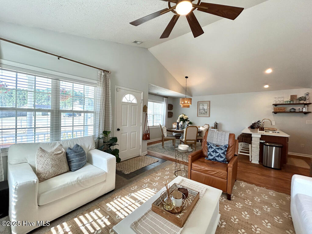 323 Top Knot Road Hubert, NC 28539 - Photo 16 of 50 IMG-5738-jpg