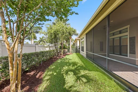 $949,000 | 12100 Kalmar Circle South, Parkland, FL 33076