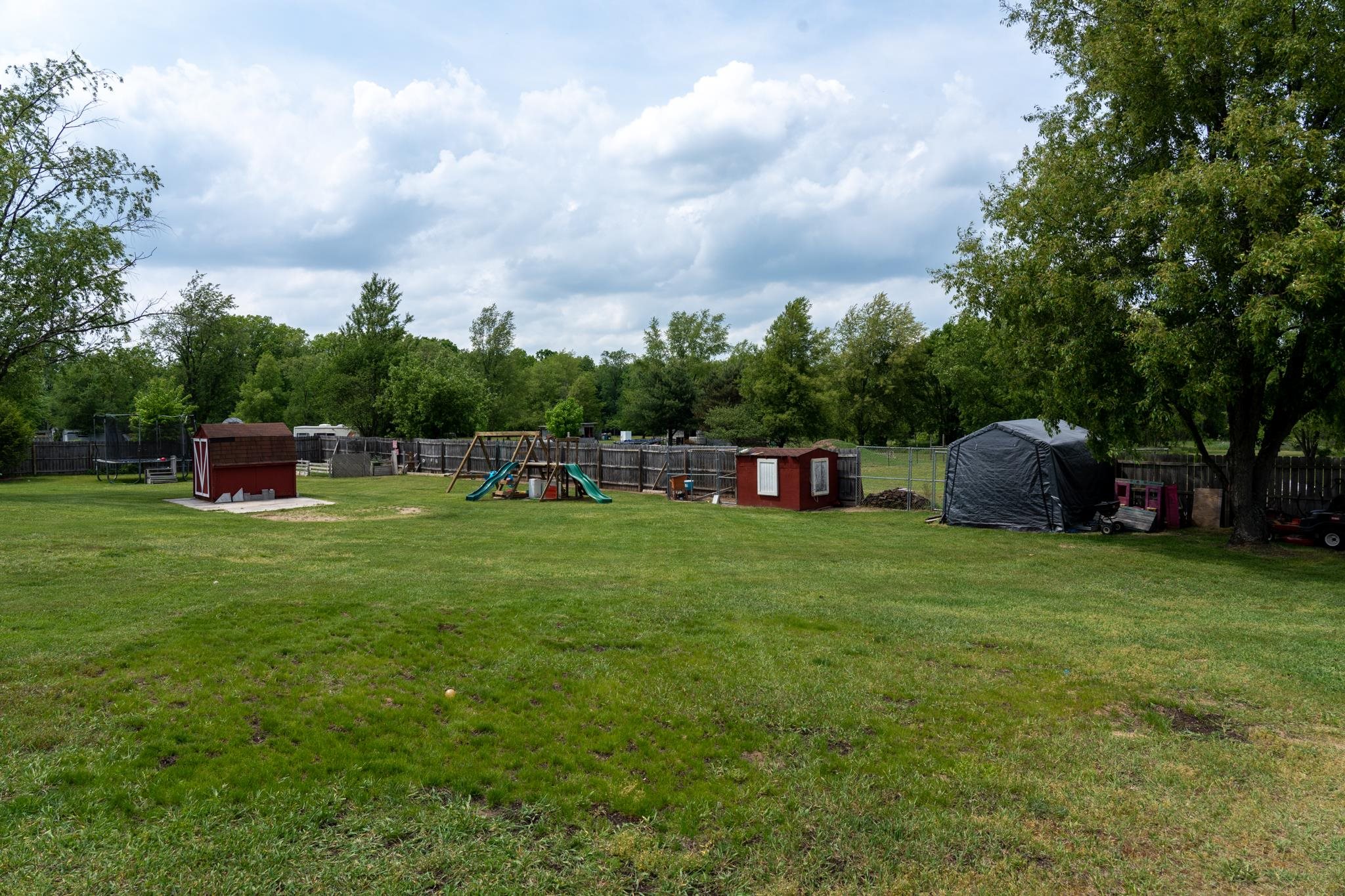11315 East Valley Road Mount Pleasant, MI 48858 - Photo 45 of 55 1909680-44.JPG