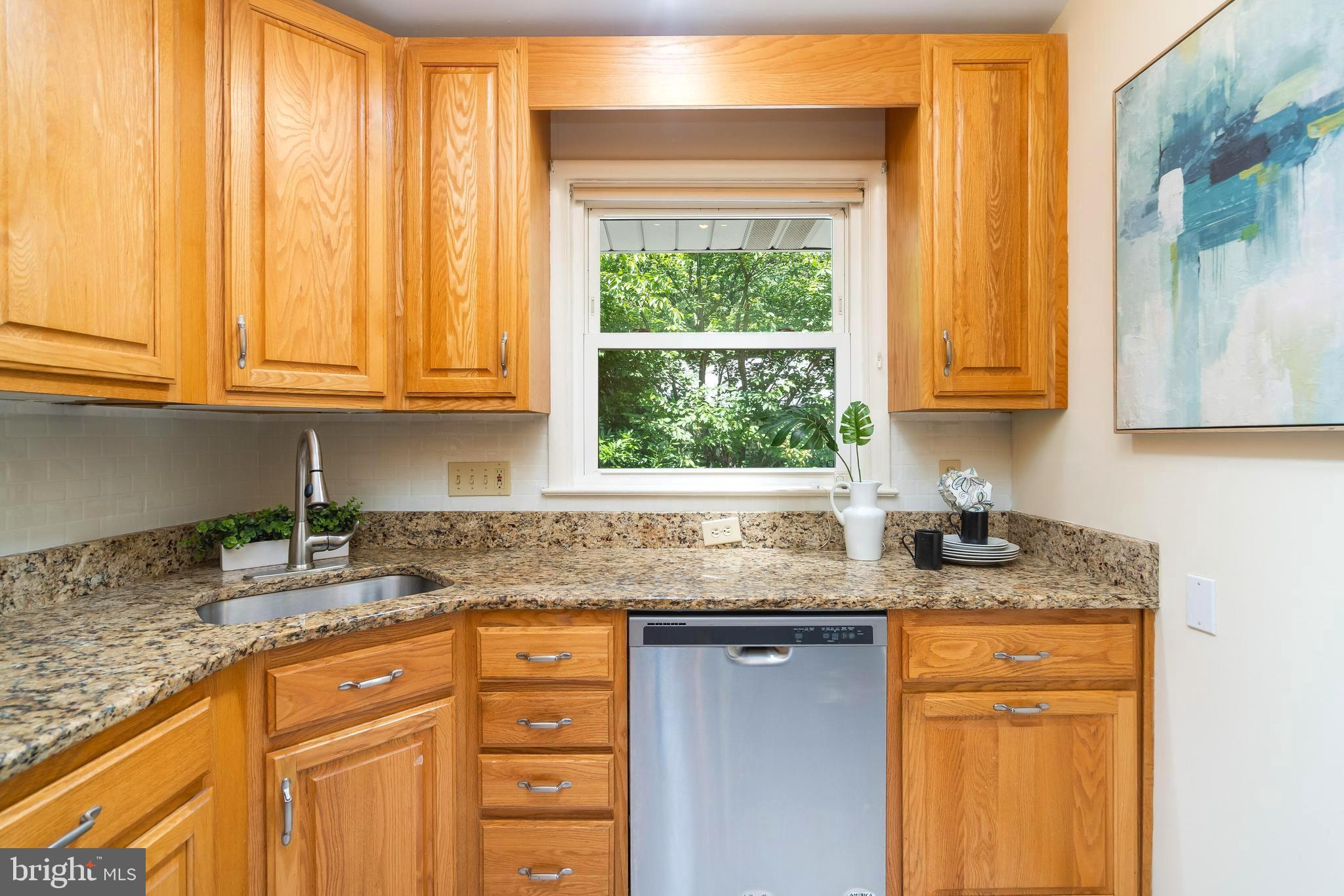 6702 Maxalea Road Baltimore, MD 21239 - Photo 13 of 46