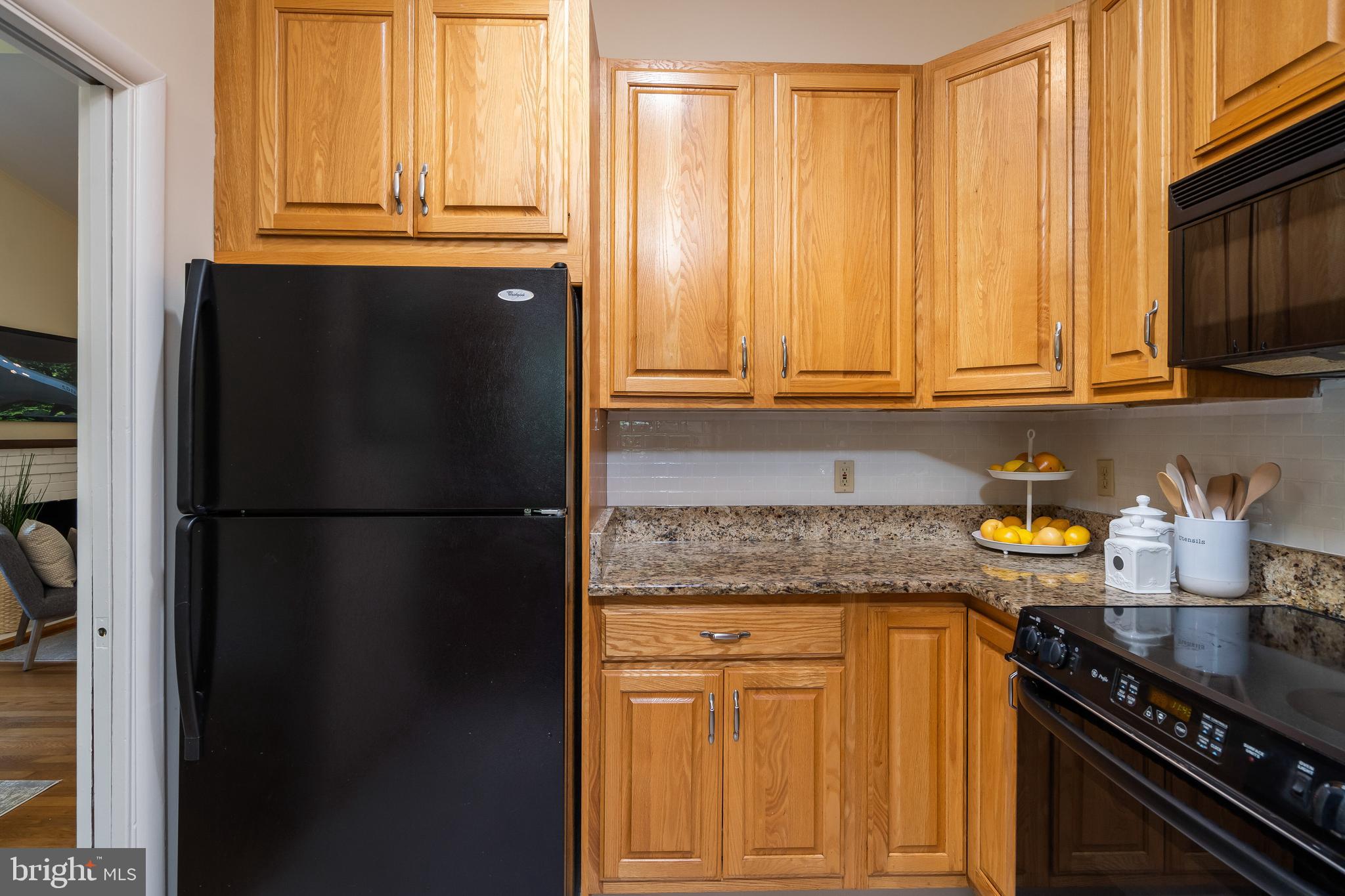 6702 Maxalea Road Baltimore, MD 21239 - Photo 17 of 46