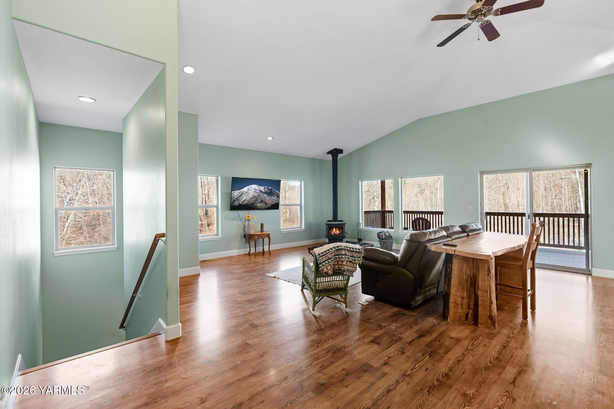 1575 Nile Road Naches, WA 98937 - Photo 8 of 43 Upstairs Living Room