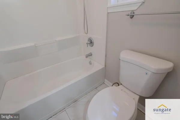 $2,735 | 3507 Elm Avenue, Baltimore, MD 21211