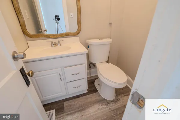 $2,735 | 3507 Elm Avenue, Baltimore, MD 21211