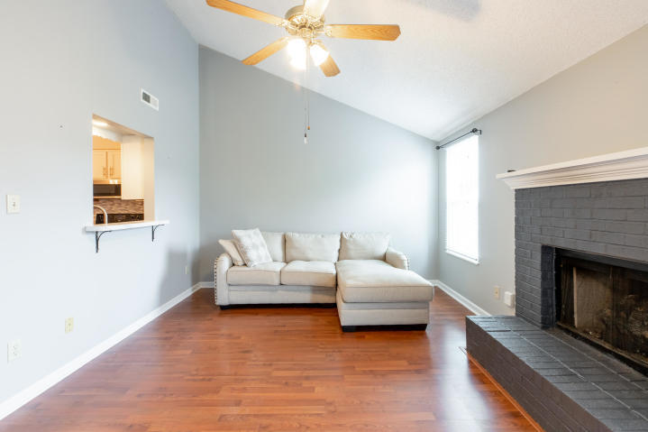 7917 Eldin Way Powell, TN 37849 - Photo 11 of 24 20190924033830164502000000-o