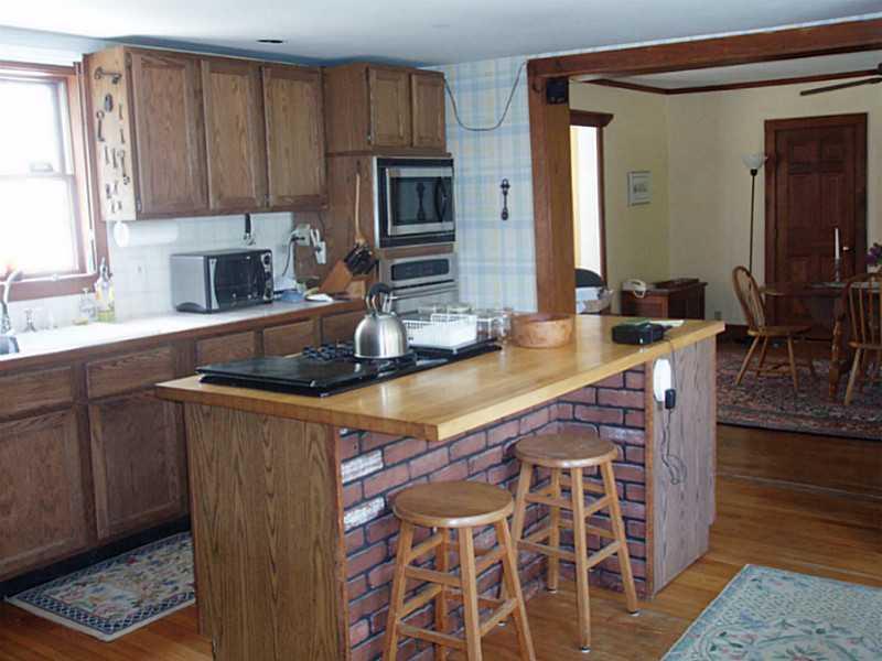 403 S Road Chebeague Island, ME 04017 - Photo 12 of 29 Kitchen.