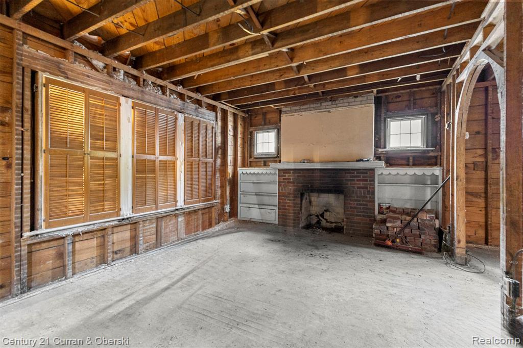 14627 Ashton Road Detroit, MI 48223 - Photo 4 of 27 Gallery Image 4