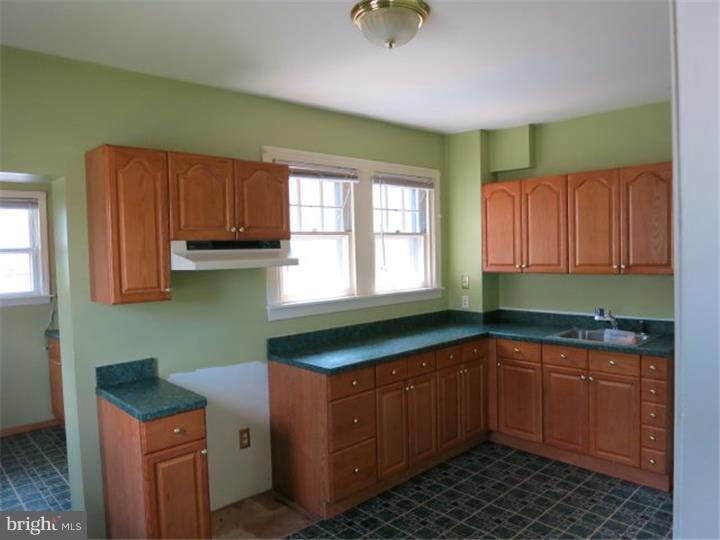 7815 Verree Road Philadelphia, PA 19111 - Photo 8 of 15 Gallery Image 8