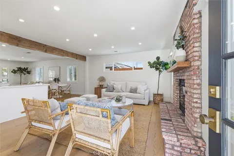 $1,649,000 | 2720 Spreckels Lane, Redondo Beach, CA 90278