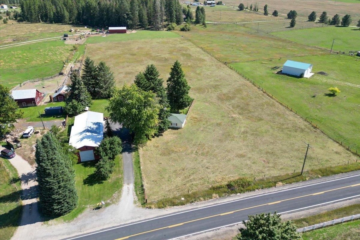 26510 North Monroe Road Deer Park, WA 99006 - Photo 27 of 32 Gallery Image 27