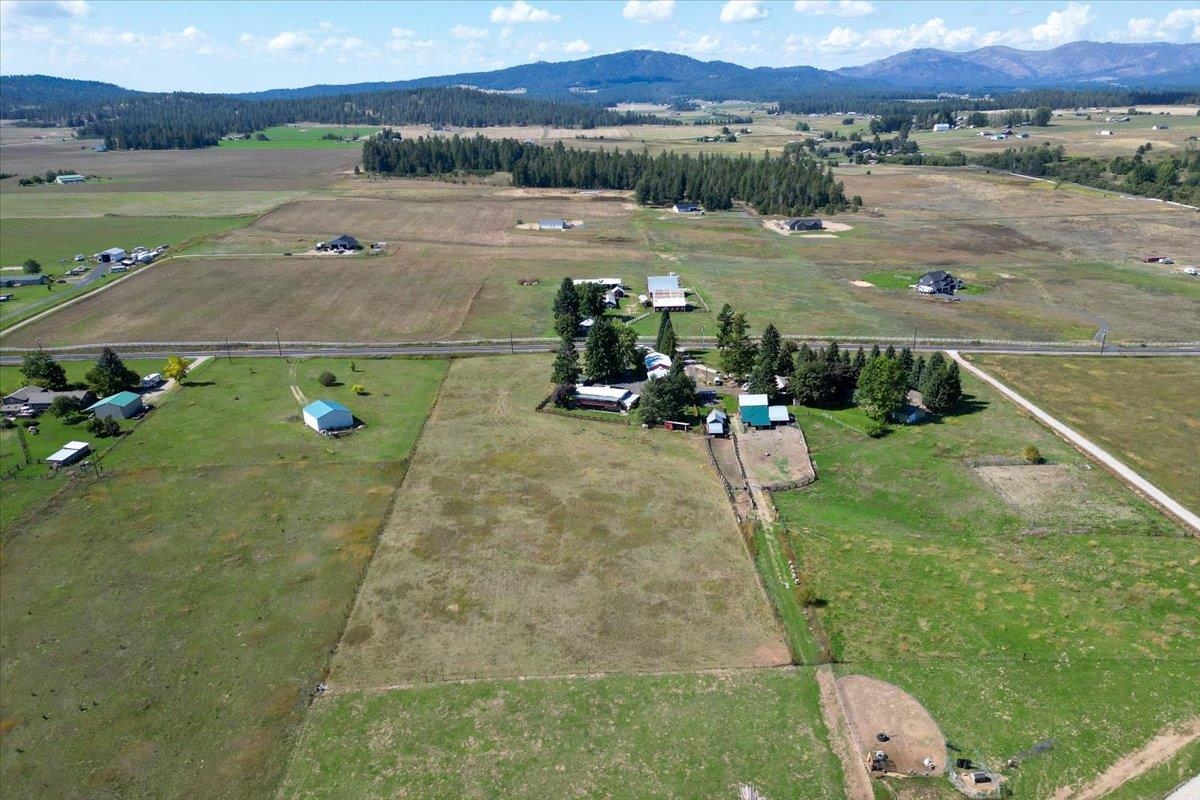 26510 North Monroe Road Deer Park, WA 99006 - Photo 30 of 32 Gallery Image 30
