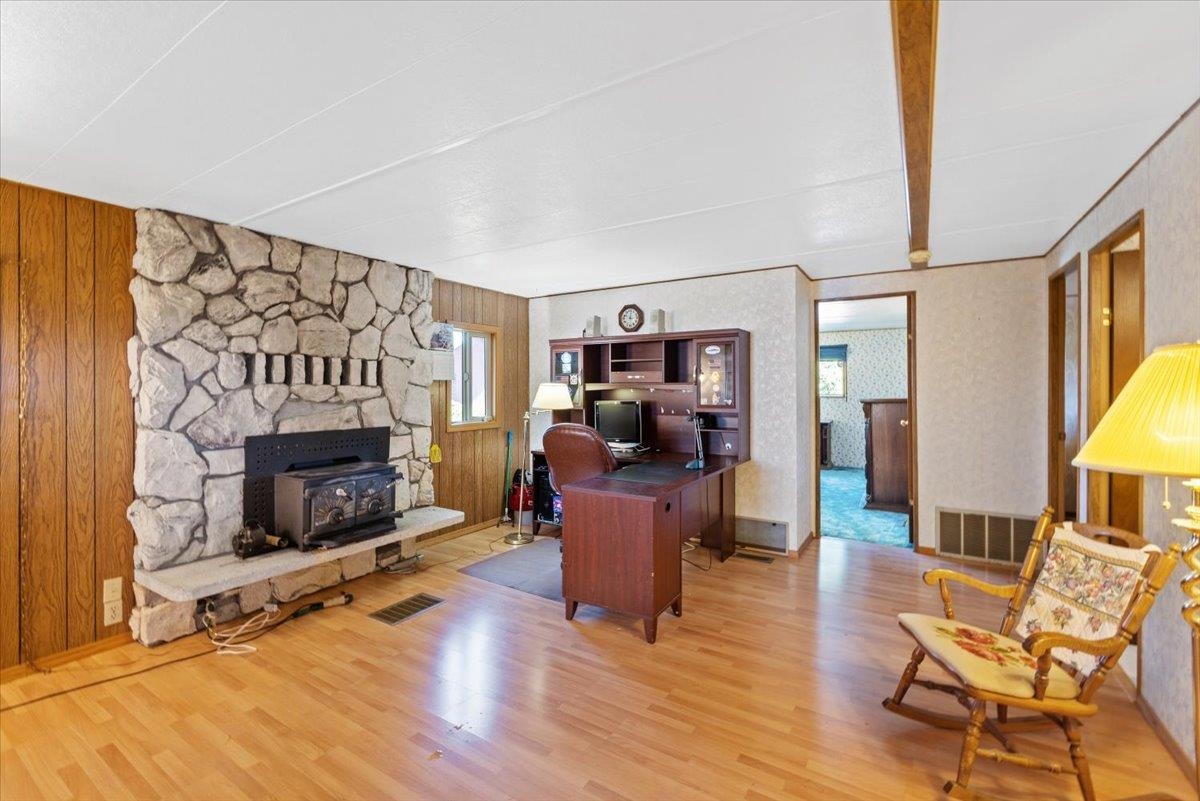 26510 North Monroe Road Deer Park, WA 99006 - Photo 5 of 32 Gallery Image 5