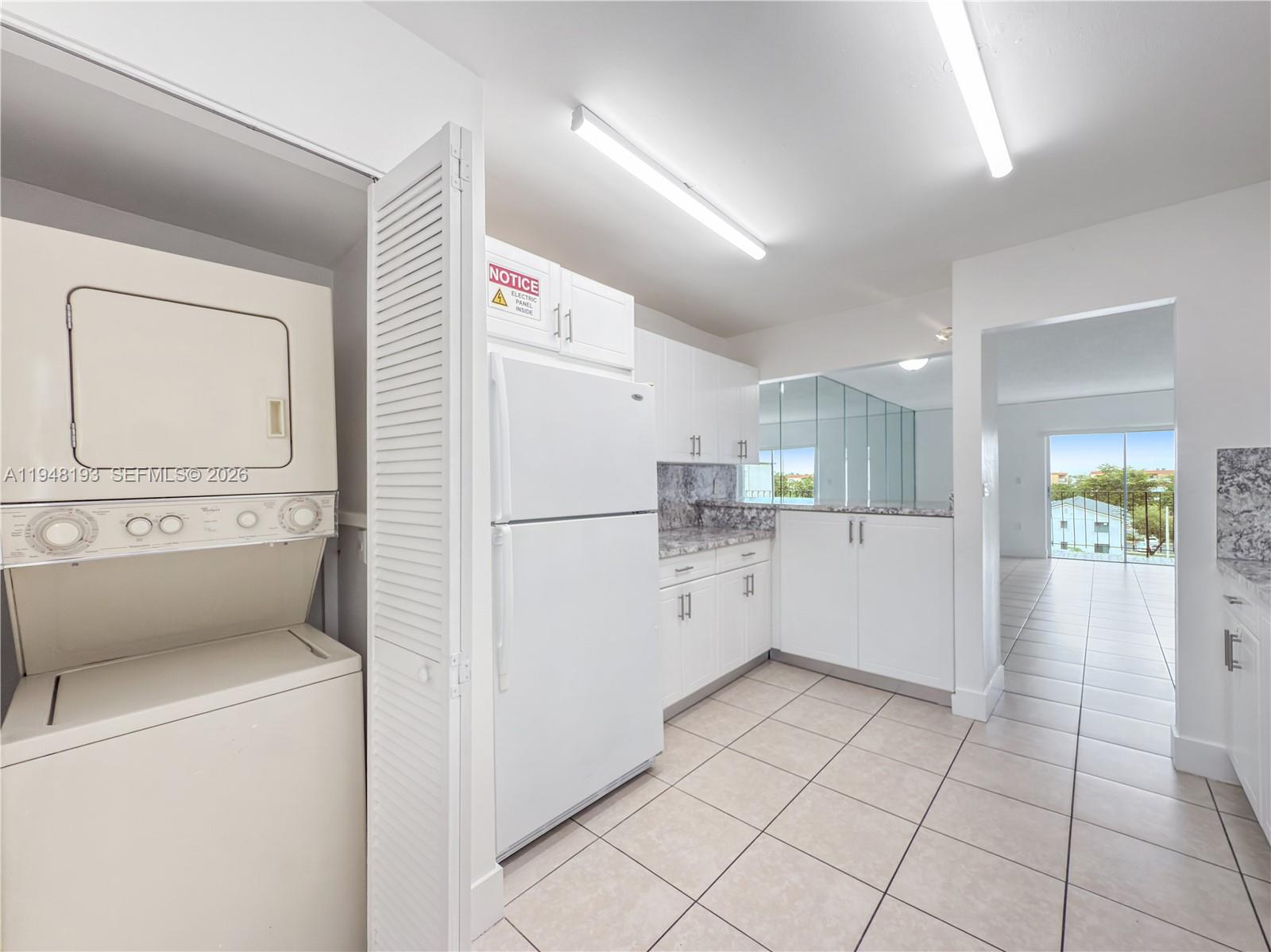 1950 West 54th Street, Unit 412 Hialeah, FL 33012 - Photo 6 of 15