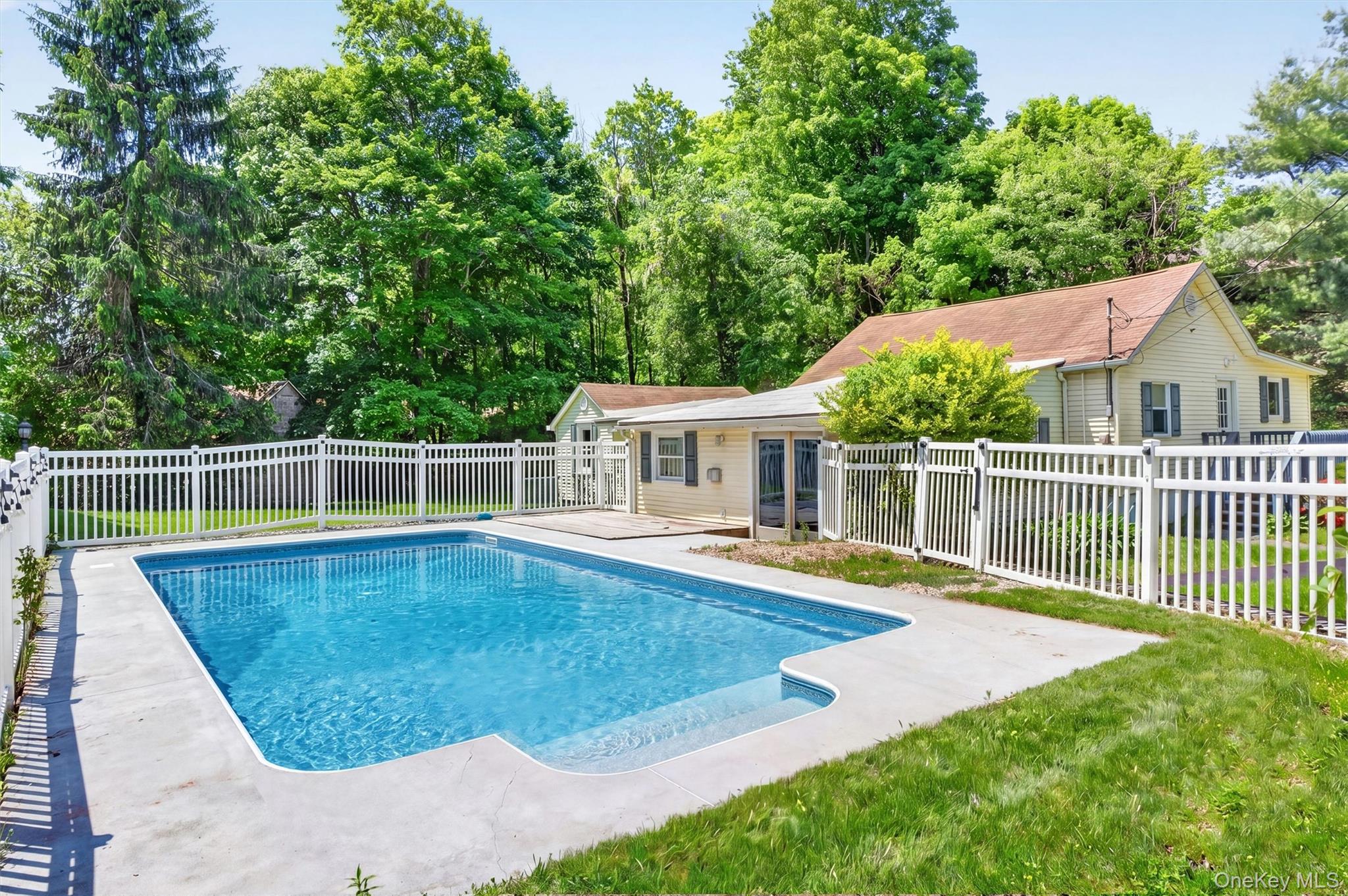 592 Long Pond Road Mahopac, NY 10541 - Photo 29 of 50