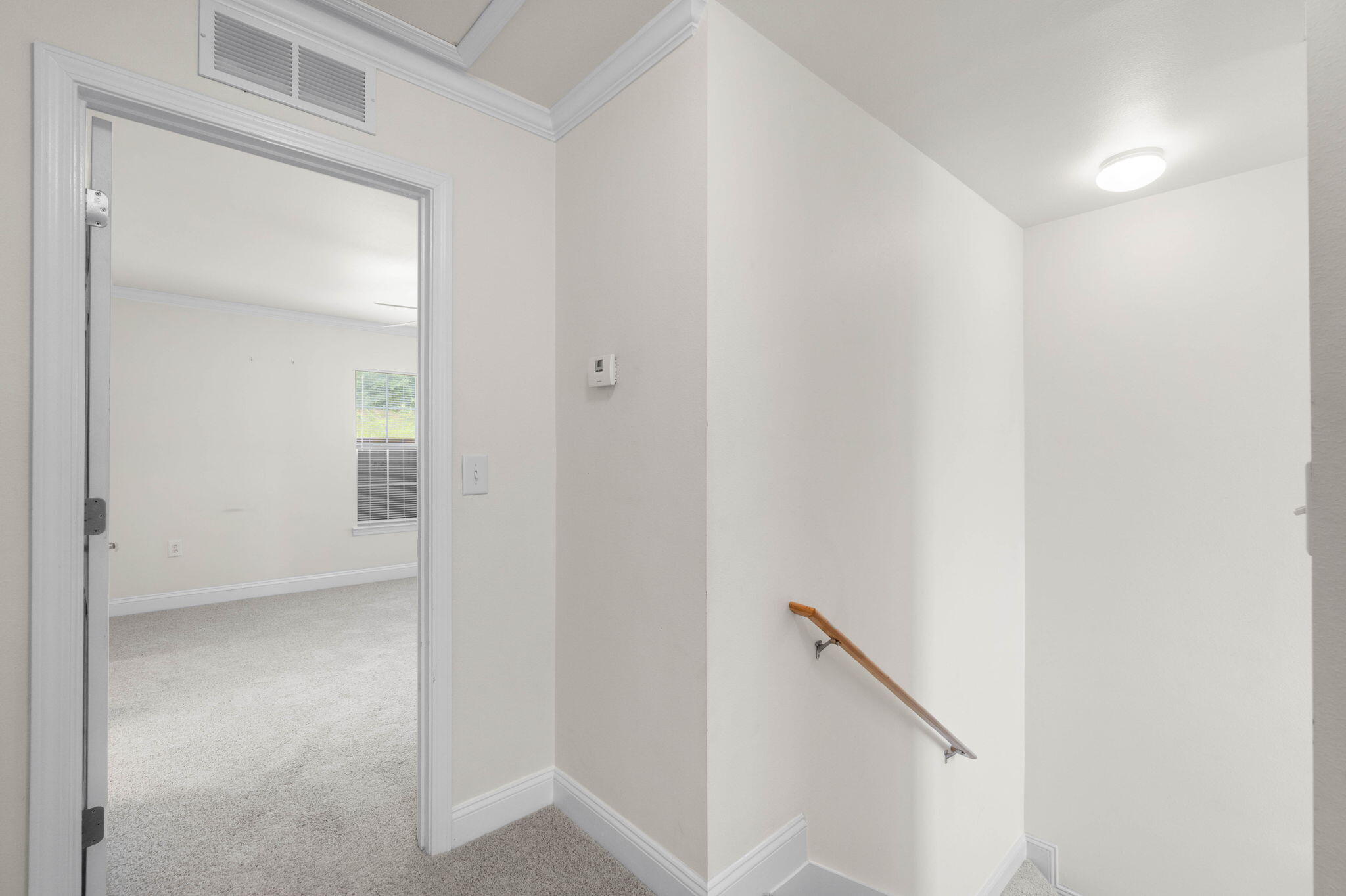 554 Wingspan Way Crestview, FL 32536 - Photo 9 of 20 a view of an entryway