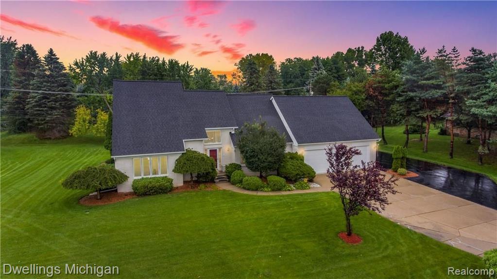 1037 South Adams Road Rochester Hills, MI 48309 - Photo 1 of 67