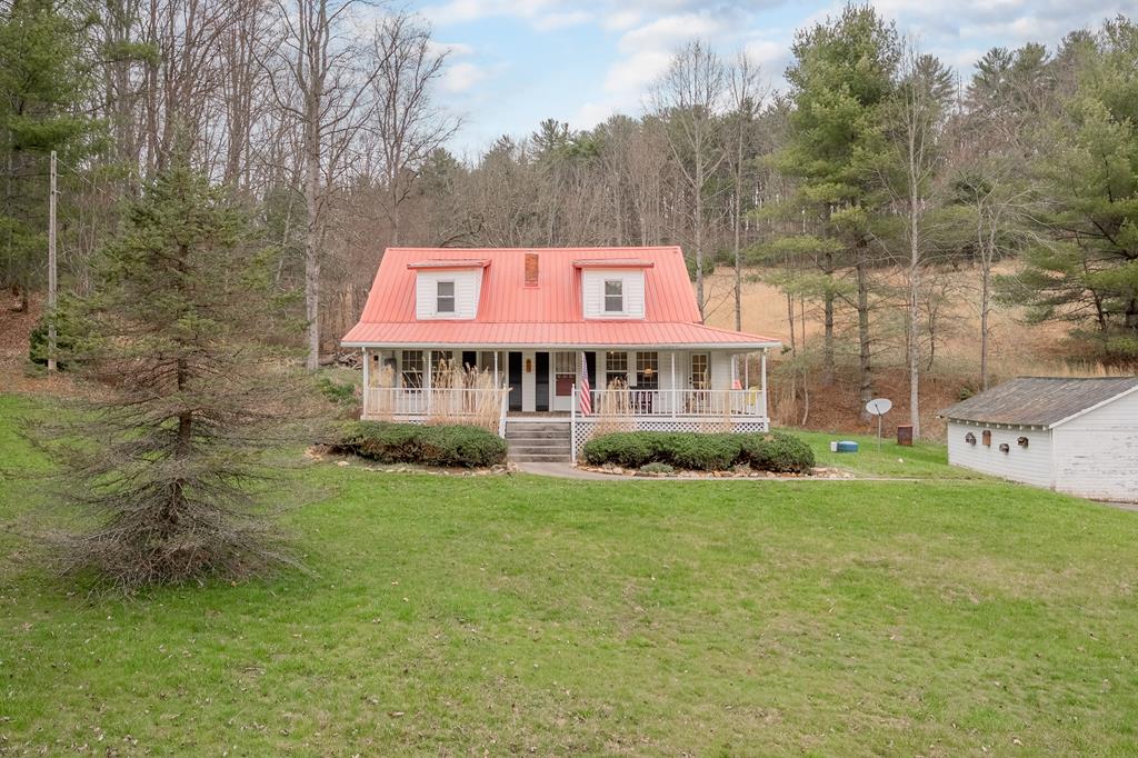 413 Silver Leaf Road Dugspur, VA 24325 - Photo 1 of 72 Gallery Image 1