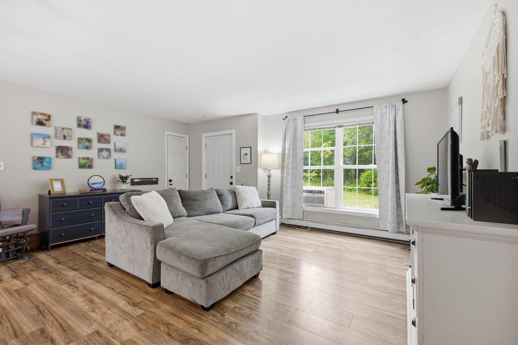 41 Daffodil Lane Cumberland, ME 04021 - Photo 5 of 28 5__V5A7268