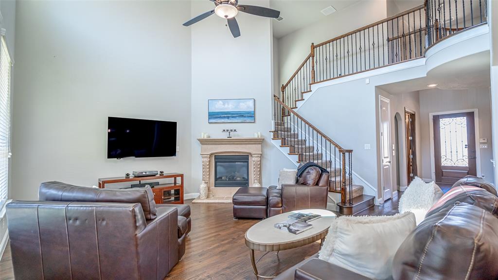 7033 Benjamin Way Colleyville, TX 76034 - Photo 10 of 40