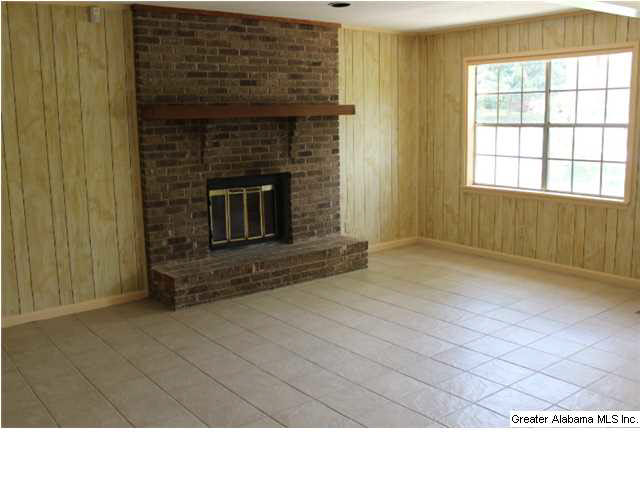 1924 Heritage Road Moody, AL 35004 - Photo 10 of 15