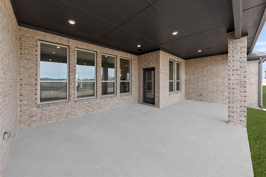 6805 Lancashire Way Forney, TX 75126 - Photo 25 of 28 25. 6805 Lancashire - Patio