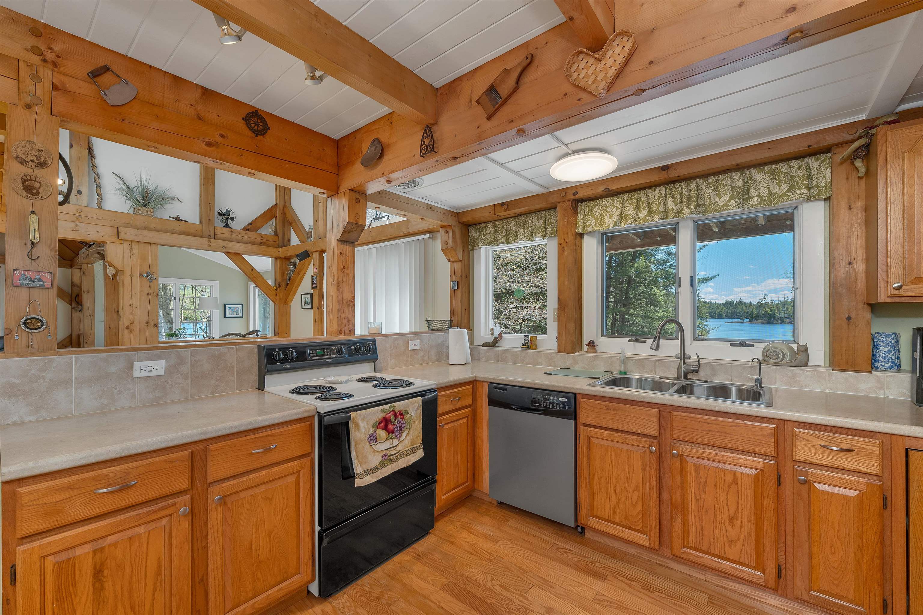 17 Apple Road Sanbornton, NH 03269 - Photo 3 of 47