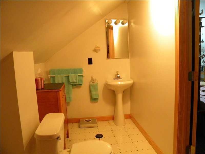 49 Cushman Pond Road Lovell, ME 04051 - Photo 23 of 30 Bathroom.