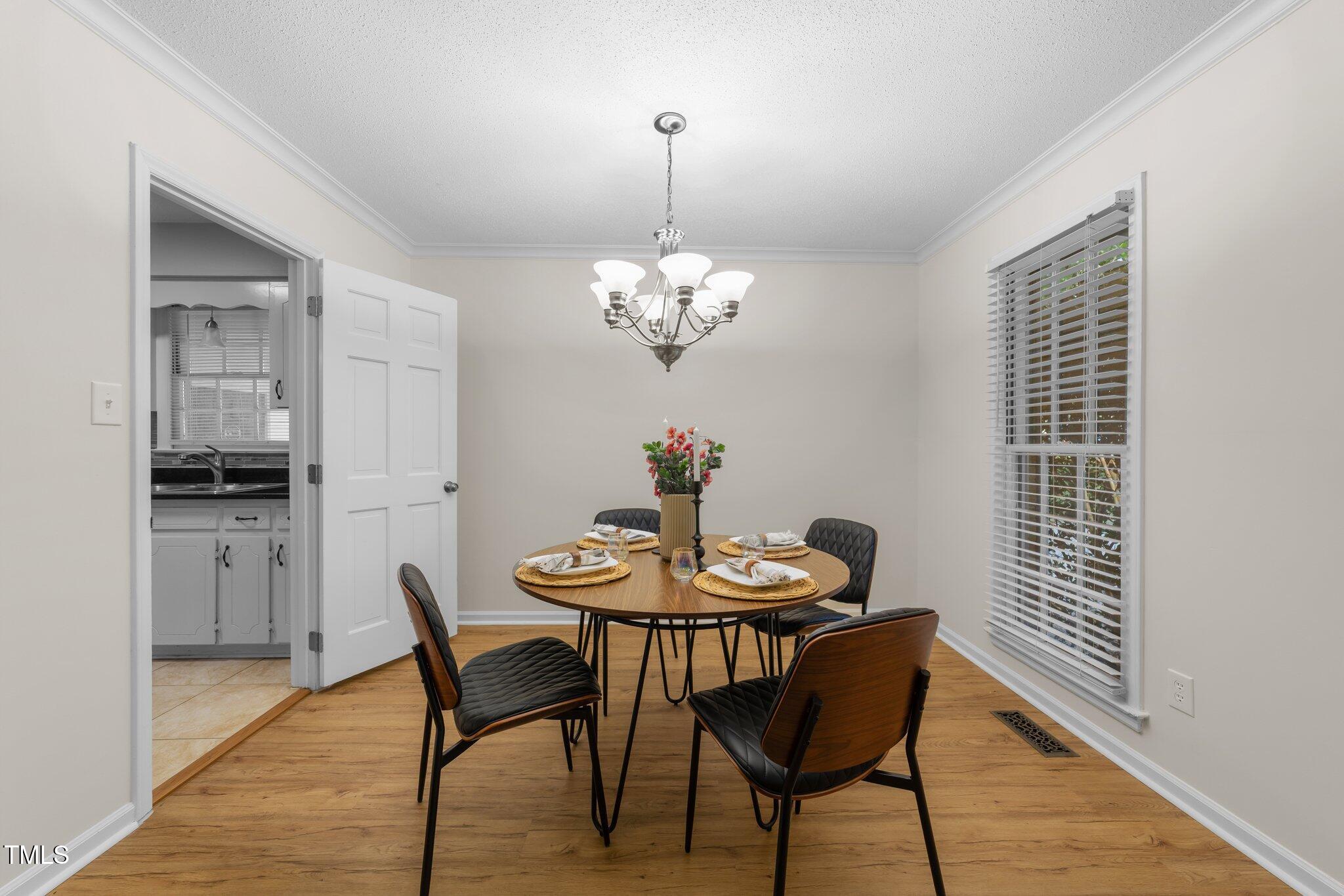 801 Silver Leaf Place Raleigh, NC 27609 - Photo 10 of 36 25-web-or-mls-VB4A5918