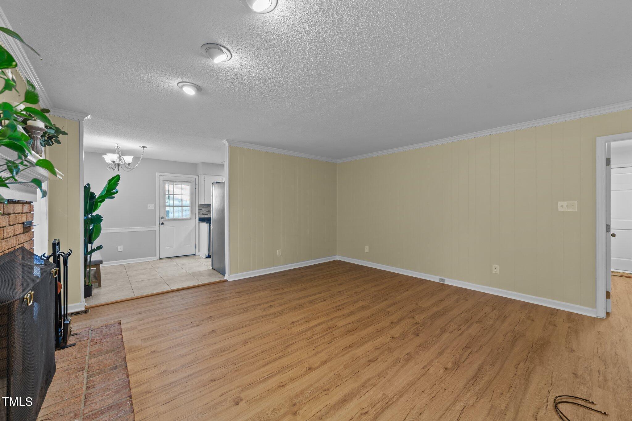 801 Silver Leaf Place Raleigh, NC 27609 - Photo 4 of 36 34-web-or-mls-VB4A5966
