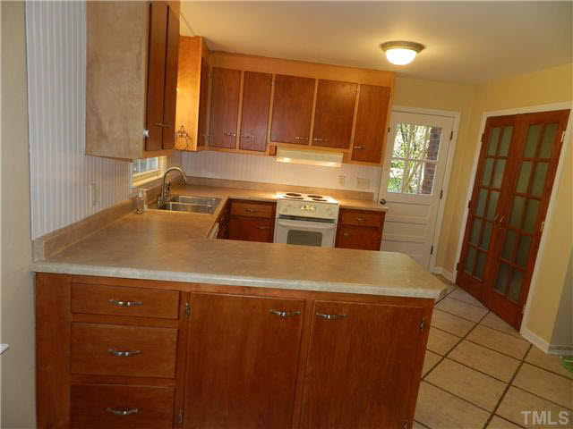 2510 Sparger Road Durham, NC 27705 - Photo 7 of 14 Gallery Image 7