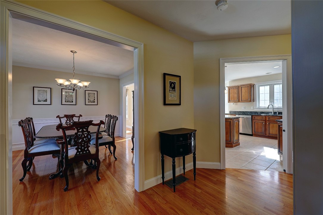 14 Round Farm Road Rehoboth, MA 02769 - Photo 8 of 43 Gallery Image 8
