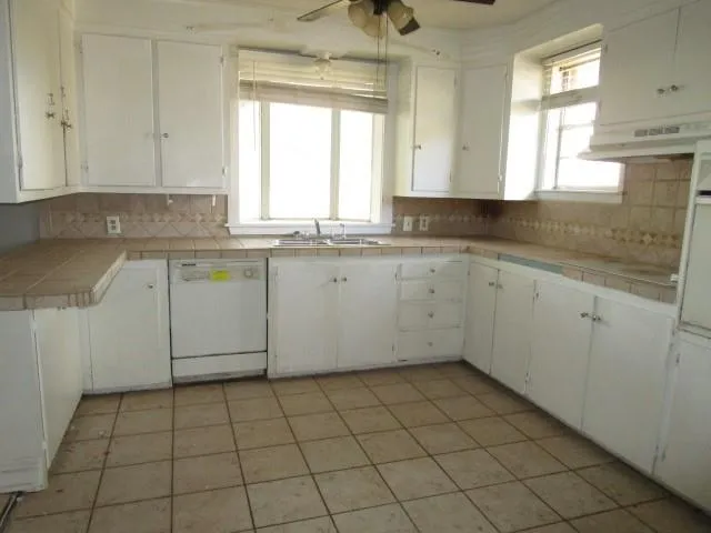 $130,000 | 10048 Bayou Des Glaisies Street, Moreauville, LA 71355