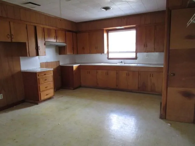 $130,000 | 10048 Bayou Des Glaisies Street, Moreauville, LA 71355