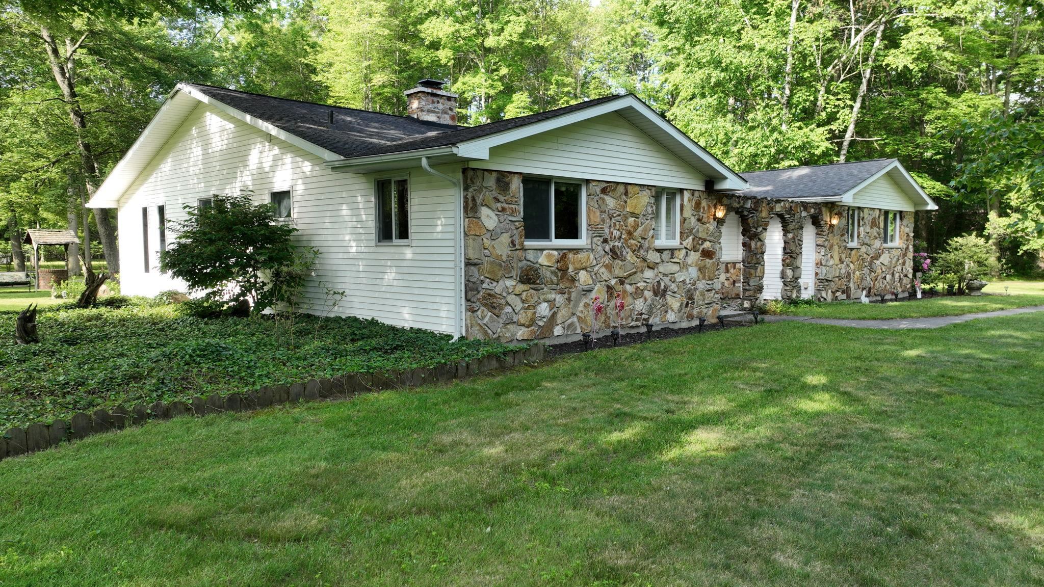 5724 Townline Road Birch Run, MI 48415 - Photo 92 of 93 50178802-e5237e22-25b6-45a5-9c14-b47b8c03c4f6.JPG