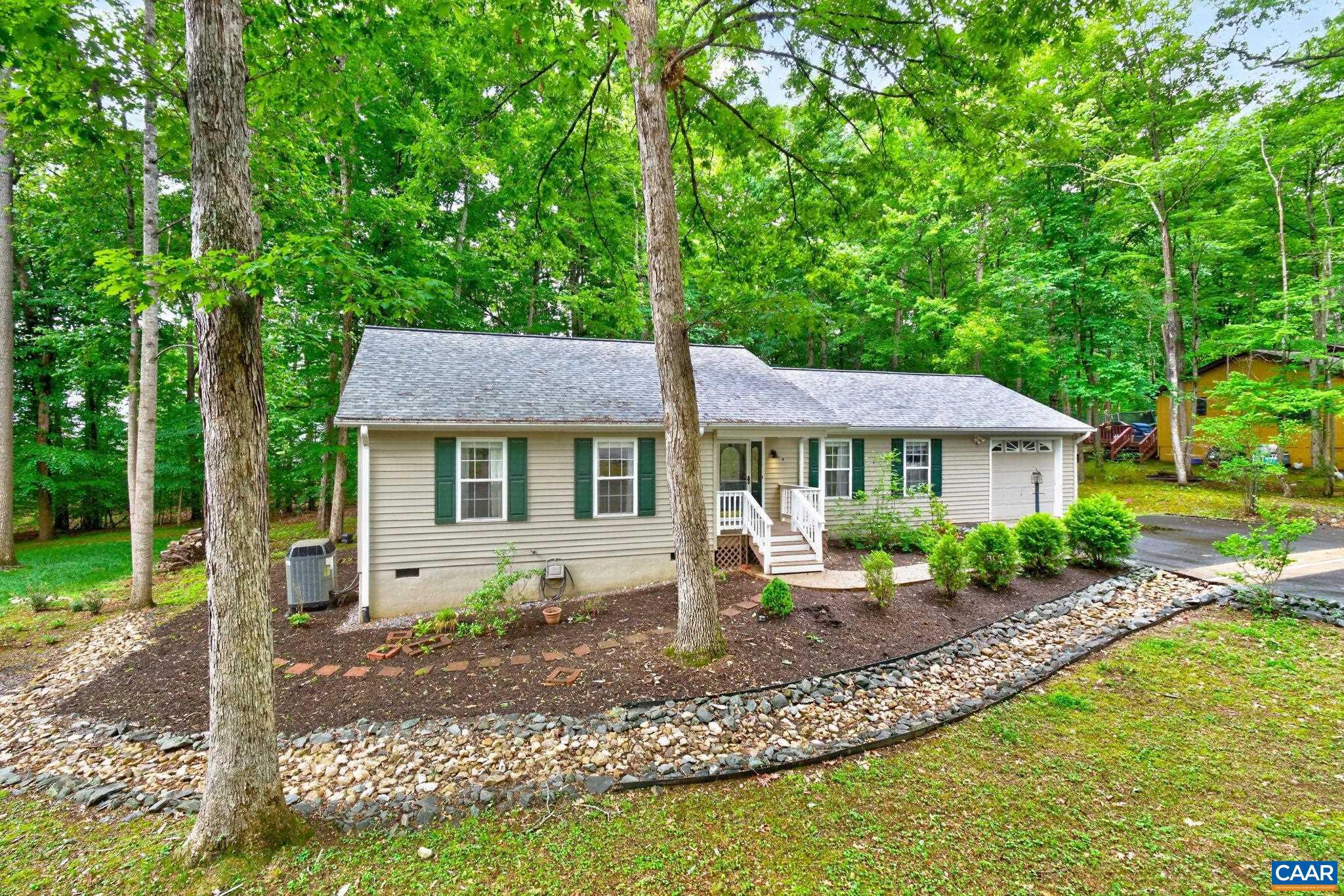 75 Riverside Drive Palmyra, VA 22963 - Photo 3 of 34